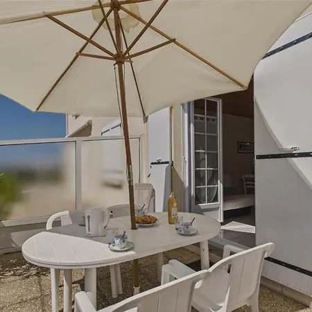 Apartment Pour 4 - Terrasse - 100m Du Port Saint-Hilaire-de-Talmont